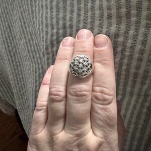 925 Sterling Silver Geometric Ring/Flower of life.